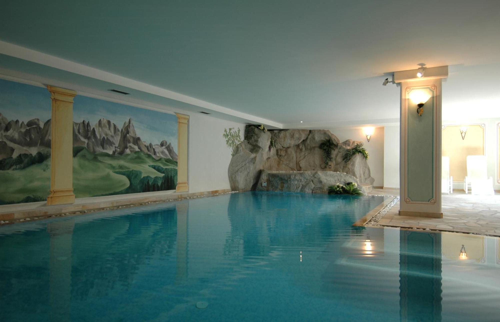 Residence Pez Gajard ซานมาร์ตีโนดีกัสตรอสซา ภายนอก รูปภาพ