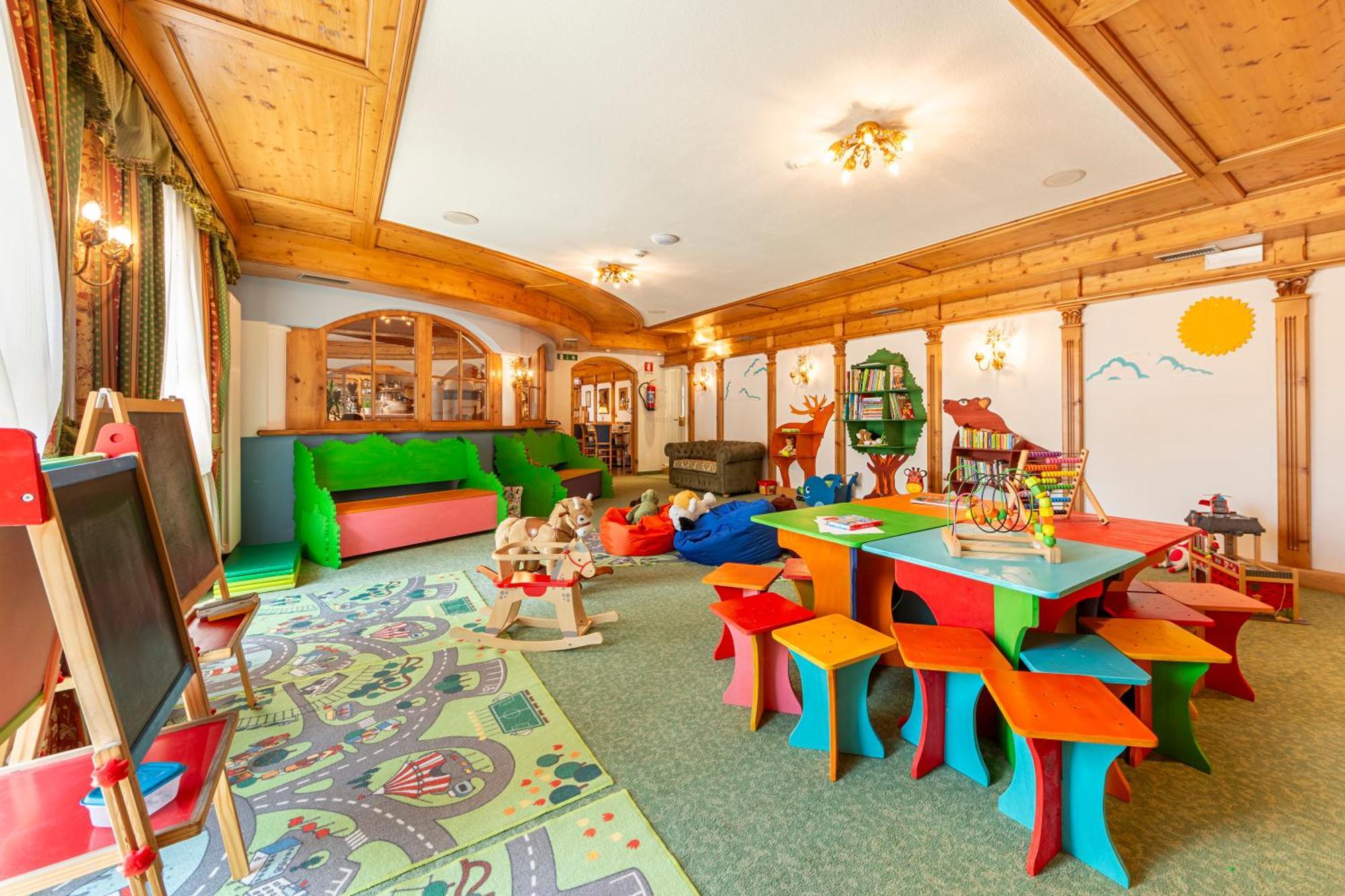 Residence Pez Gajard ซานมาร์ตีโนดีกัสตรอสซา ภายนอก รูปภาพ