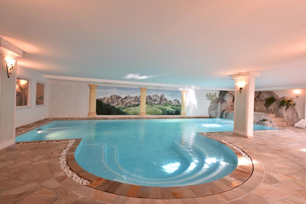 Residence Pez Gajard ซานมาร์ตีโนดีกัสตรอสซา ภายนอก รูปภาพ