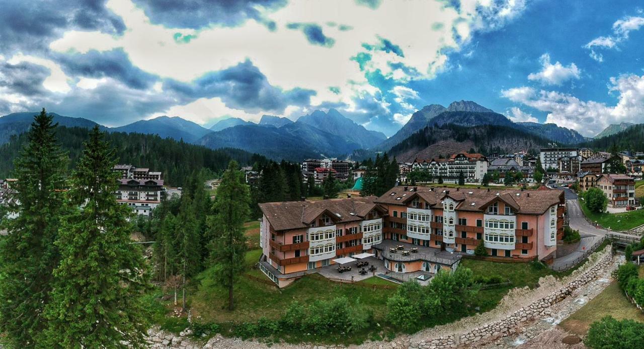 Residence Pez Gajard ซานมาร์ตีโนดีกัสตรอสซา ภายนอก รูปภาพ